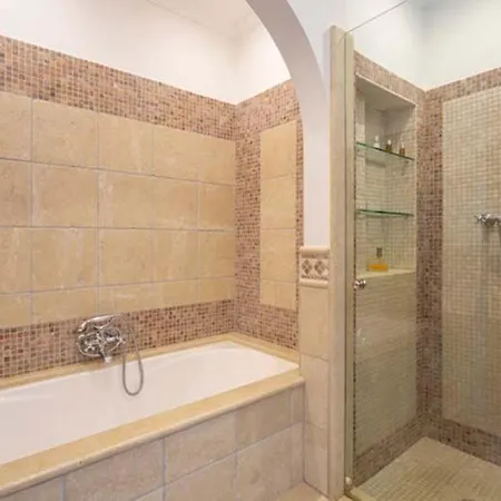 Vale Do Garrao Sleeps 10 With Pool Air Con And Wifi * Quinta do Lago
