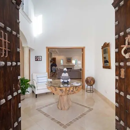 Vale Do Garrao Sleeps 10 With Pool Air Con And Wifi Villa