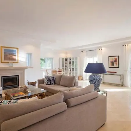 Vale Do Garrao Sleeps 10 With Pool Air Con And Wifi * Quinta do Lago