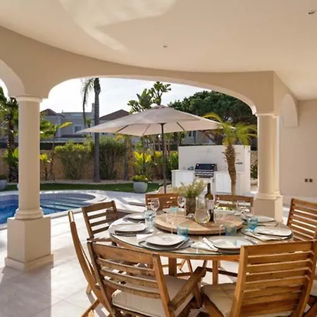 Vale Do Garrao Sleeps 10 With Pool Air Con And Wifi Βίλα Quinta do Lago