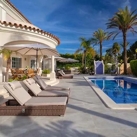Vale Do Garrao Sleeps 10 With Pool Air Con And Wifi * Quinta do Lago